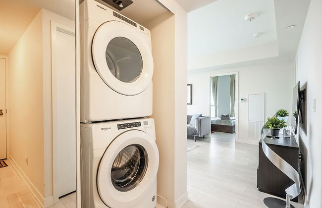 Modern Sonic Way Condos - Foto 17