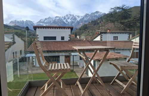 Mirando a los Picos de Europa - Photo 46