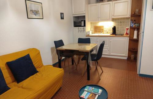 Ti Billig 100 m de la plage avec WiFi - Foto 1