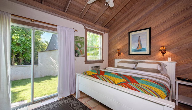 Island Serenity: Charming Watercolor Cottage Near Beach - Foto 4, Habitación