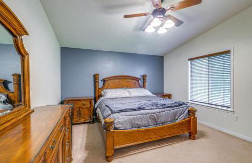 3BR Family Home w Yard 5 Mi to Wineries - Photo 7