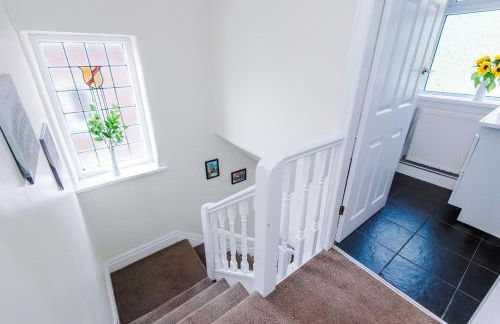 3 BR Property in Prestwich 15 mins from Manchester City Centre Garden Free parking Superfast WIFI Netflix - Foto 25