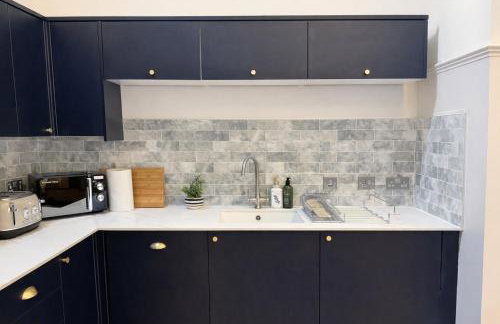 The Old Borough Library - Staffordshire - Photo 18