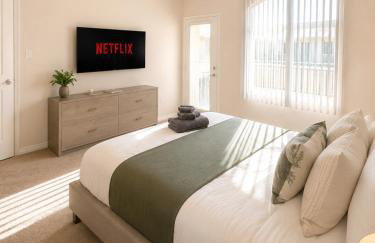 Marina Del Rey Beach Retreat w Hot Tub, Billiards & Grill - Foto 19