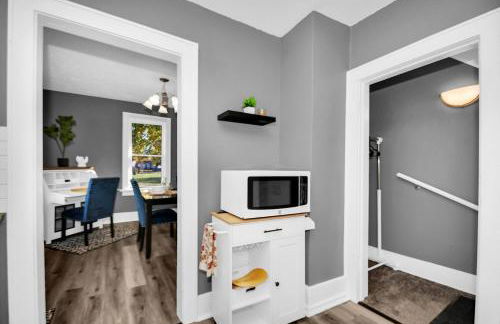 A-Frame Charmer in Town, Newly Renovated - Foto 25