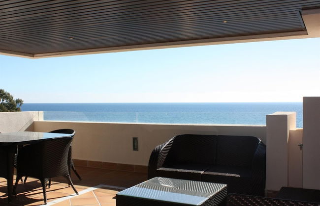 Two-Bedroom Beach Apartment - Photo 26