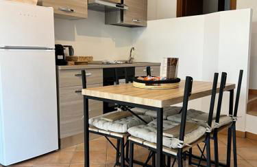 85 mjka house free parking COMO - Foto 1