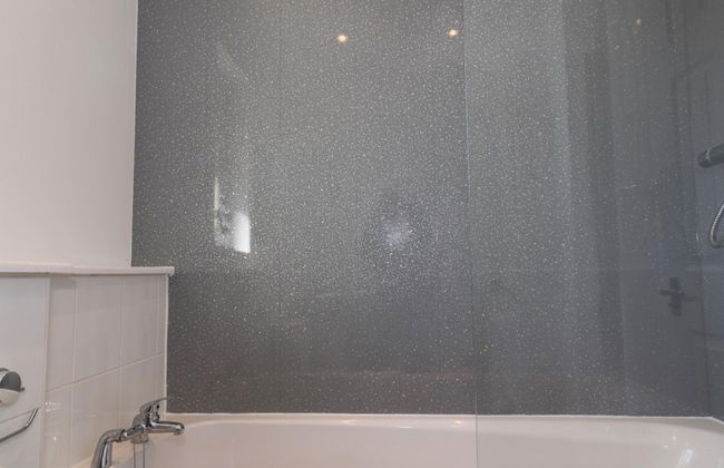 Connelly House - Motherwell - Foto 4