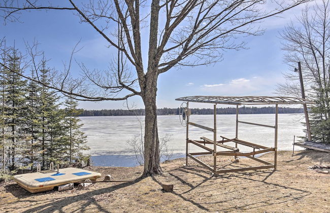 Lakefront Escape with Fishing Pier and Snowmobiling! - Foto 44