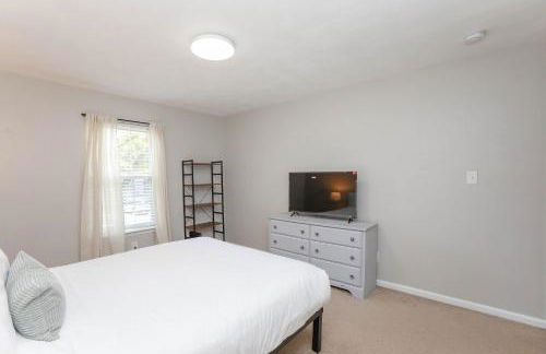 Sojourn Delightful Family Home Sleeps 6 - Foto 26