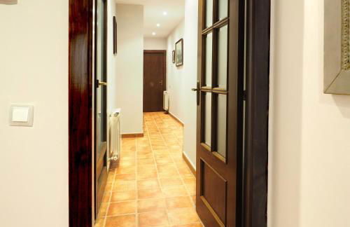 Apartamentos Angelus Plaza Mayor de Graus - Foto 15