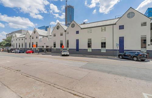 Blueground Downtown Austin pool nr Texas State Capitol ATX-342 - Foto 29