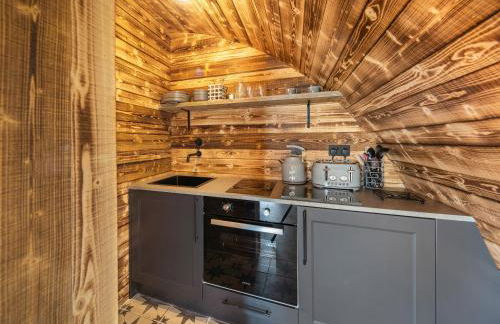 The Piglet Pod - Photo 10