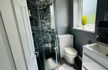 5-Bedroom Cottage, New Waltham, Grimsby - Foto 2