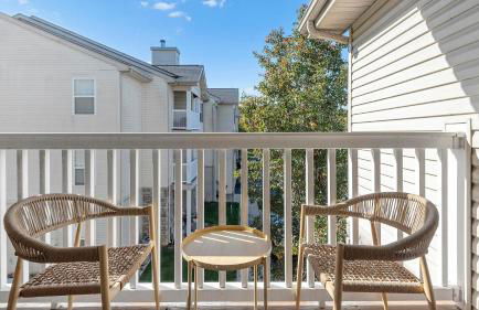 Landing Incredible 2BD Pool Clubhouse - Foto 15