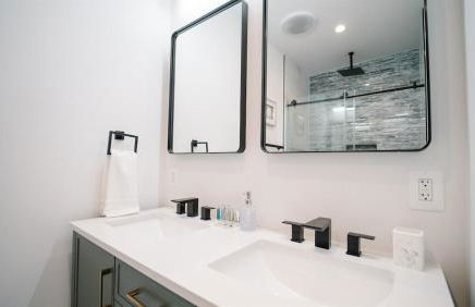 Stylish 4BR Home Near Columbia Heights & Rooftop - Foto 78