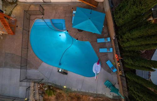 Entire Private Home with 4 Bedrooms 2 Bathrooms, Pool, View, 4 Parking, King Bed, Big Yard, Available Now - Foto 62