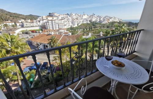 Apartamento María Platero Céntrico y con las mejores vistas del casco antiguo la montaña y el mar mediterráneo - Photo 2