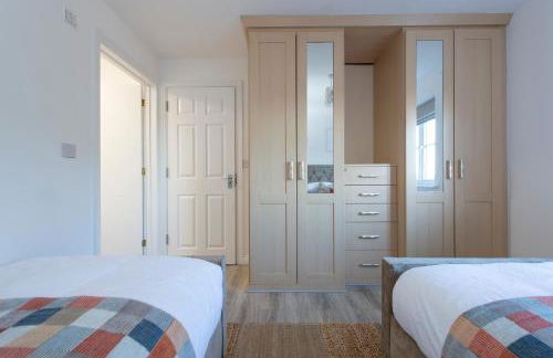 Stunning 5 bedroom detached house in Hornchurch - Foto 13