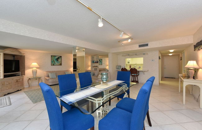 Palm Bay Club by Beachside Management - Photo 73