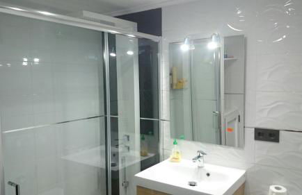 Apartamentos Salamanca Puerta Zamora, Centro, Wifi con salón y 2 dormitorios, Parking - Photo 11