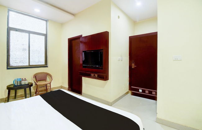 Luxury Stays With Pool Near Akshardham Temple - Foto 21