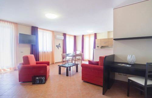 Villa Imelda, panoramic apartments with Lake Garda views - Foto 16