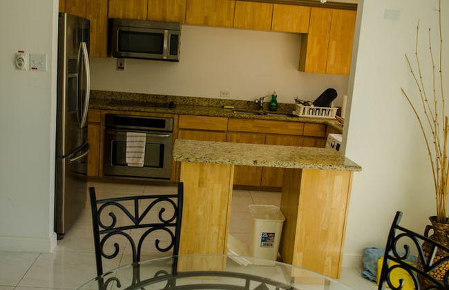 Seas the Day Sanctuary Little Bay - Photo 8