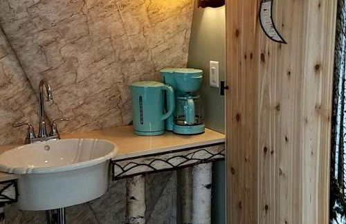 Romantic Glamping Dome in the Catskill Mountains near Woodstock, New York - Foto 33