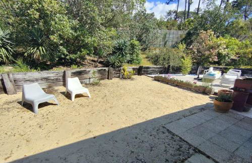 Villa spacieuse avec piscine chauffée, jardin et terrasse à Petit-Piquey - FR-1-736-9 - Photo 28