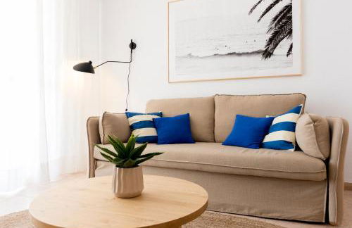 Beach Paradise Flat in Denia Centre w/ Large Pool - Foto 6