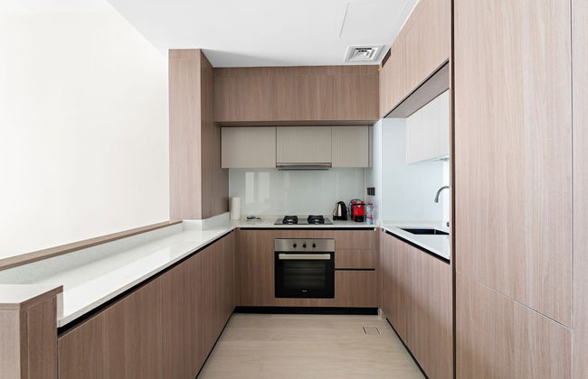 Luxurious 1 Bedroom Retreat With Pool gym and Game - Photo 12