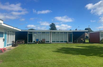 The Chalet - Photo 1