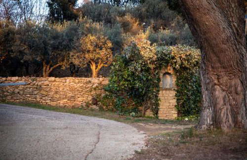 Slpendid villa with heated pool and Jacuzzi for 12 people in Saint-chamas - Foto 53