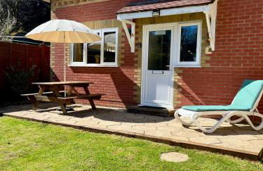 Honey Cottage - Photo 1