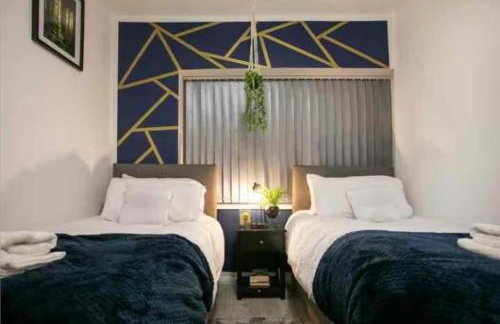 Base is a lovely place to unwind after a long day - Foto 22