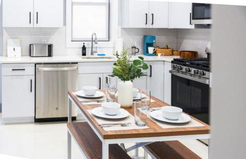 Stylish Two Bedroom Apartment with Free Indoor Parking - Foto 14