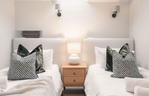 Elliott Cottage - Photo 16