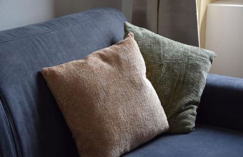 Élégant T2 à Bron, Tramway à 2min, Box Parking, 4Personnes - Foto 10