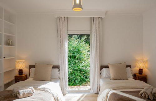 Elegant Villa with Pool & Golf Range in Sotogrande - Foto 6