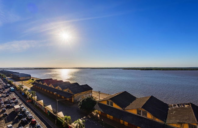 Xtay Porto Alegre Cais Rooftop - Foto 49