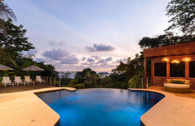 Stunning 7 BR Villa Manuel Antonio Sanctuary - Photo 7