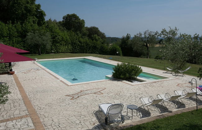 Luxury, Modern Apartment With Pool and Stunning Views - Foto 25