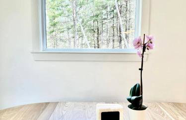 NEW cozy getaway near Mt Monadnock with hot tub - Foto 43