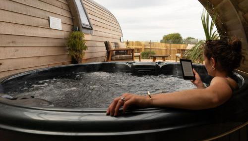 Eira Pod - Luxury Glamping escape - private Hot tub - Foto 2