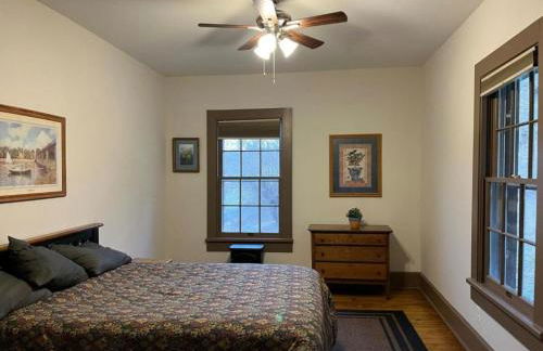 Inviting Cottage Rental on a Private Farm in Rileyville, Virginia - Photo 29