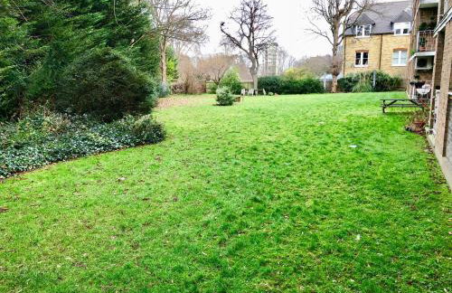 Luxury Studio 5 mins east Putney tube station - Foto 13