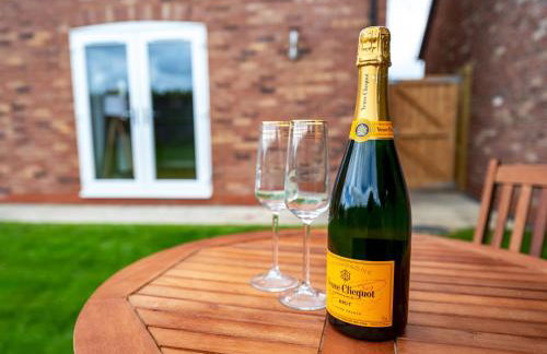 Cosy peaceful and modern ground floor apartment Pass the Keys - Foto 25