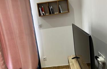 Magnifique maisonnette Dépendance avec Piscine - Foto 16