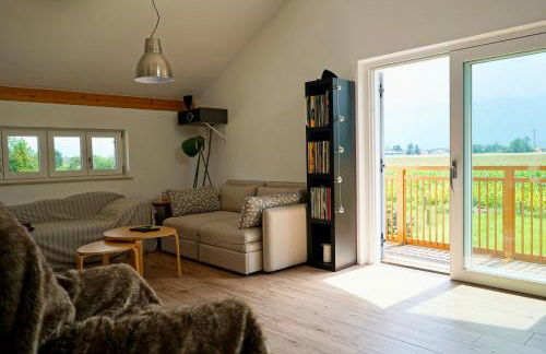 Ferienhaus Am Weitfeld - Ruheoase mit Garten & Bergblick nahe Salzburg - Foto 1